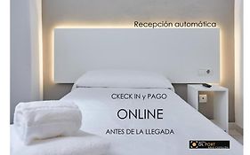 Hotel Dl Port